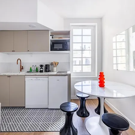 Апартаменты 2bedrooms # 4pers # Pantheon # La Sorbonne Париж